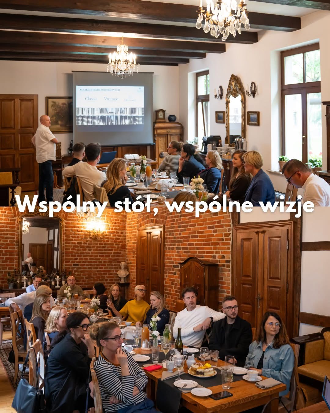 Gemeinsames Abendessen und Präsentation im Dwór Gogolewo
